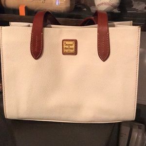 White Dooney & Bourke purse.